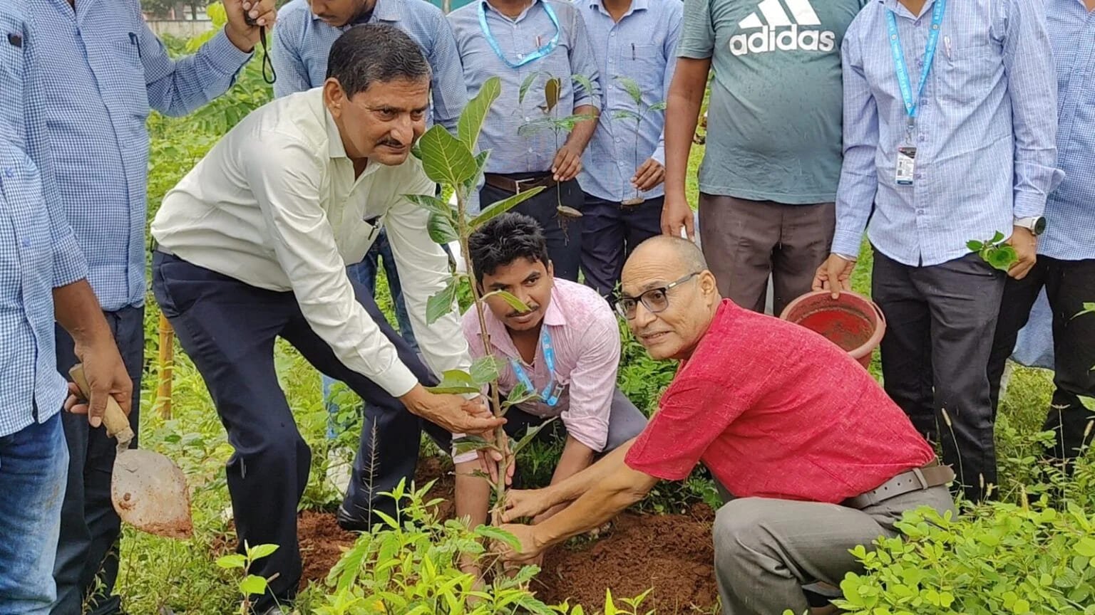 वृक्ष रोपण २०२५ 